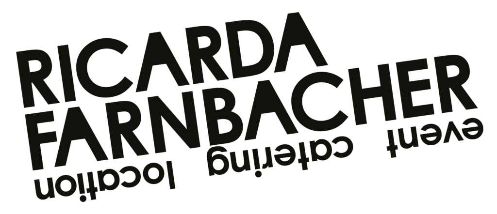 Logo mit schwarzem, diagonal angeordnetem Schriftzug auf transparentem Hintergrund; generischer Namensschriftzug.